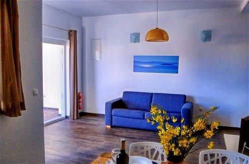 Foto 5 - Nice Apartment With Roofed Terrace, Near the Sea