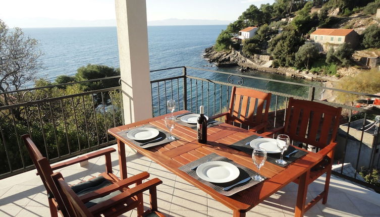 Foto 1 - Lovely Apartment With Terrace and Gorgeous sea View. Near the Beach