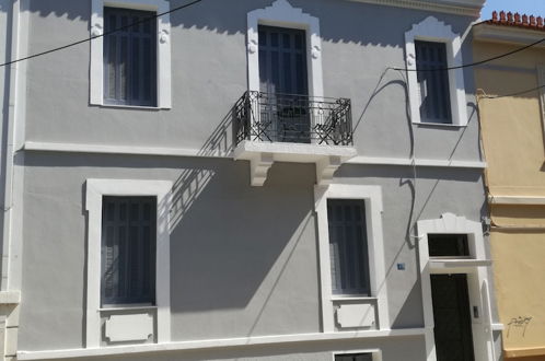 Photo 38 - Athens Residence Apartments