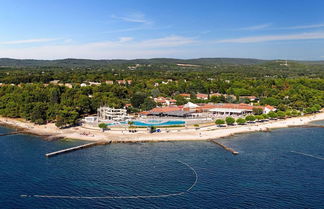 Photo 1 - Comfortable Holiday Home With a Terrace, Near Rovinj