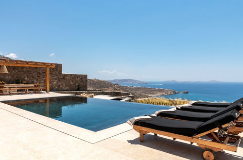 Photo 27 - Breathtaking 5 Bedroom Villa With Private Pool