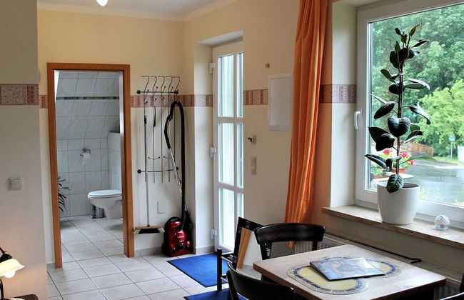 Geraeumige Ferienwohnung in Boltenhagen mit Garten - Foto 2