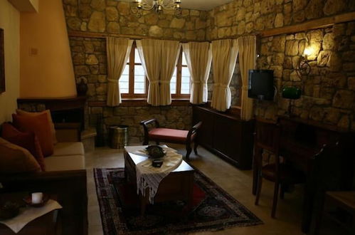 Photo 23 - Roes Suites