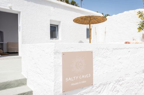 Photo 40 - Salty Caves Apartments Milos