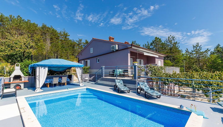 Photo 1 - Pool Villa Maro In Nature