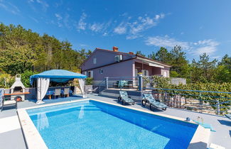 Photo 1 - Pool Villa Maro In Nature