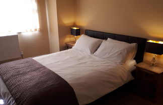 Foto 1 - Picturesque Area, Cosy Beds, Netflix