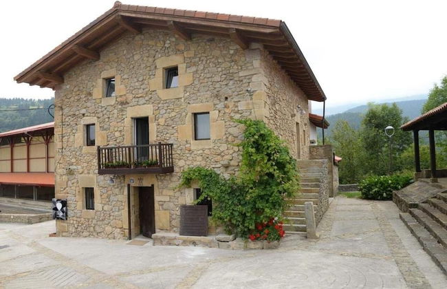 Hotel Garaiko Landetxea - Photo 1