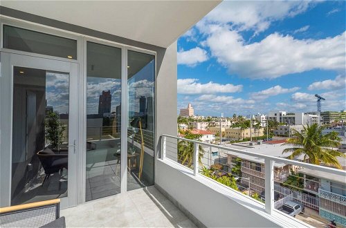Foto 14 - Luxury 2 Bedroom apt in Miami Beach