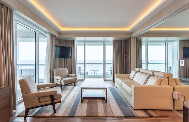 Oceanview Condo in Central Beach - Foto 1