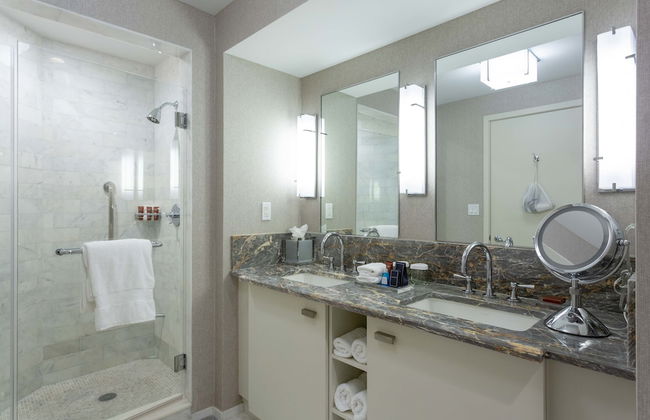 Oceanview Condo in Central Beach - Foto 26
