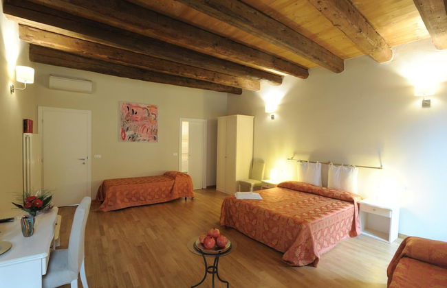 Honey Rooms - Foto 18