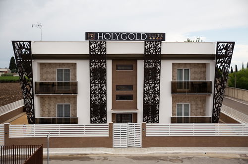 Photo 39 - Holygold Suite