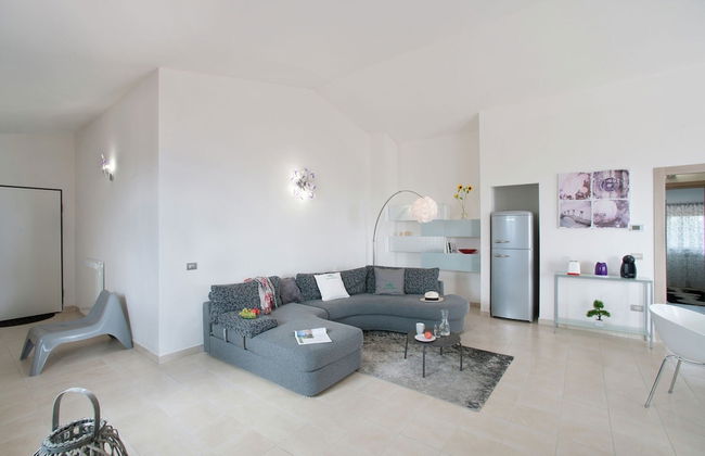 Hillside Comfort in Tavullia - Photo 10