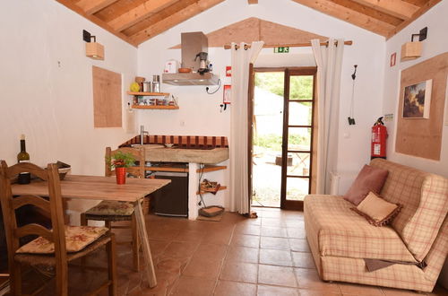 Photo 9 - Quiet & Cottage in Estate Casas da Cerca near Troviscais