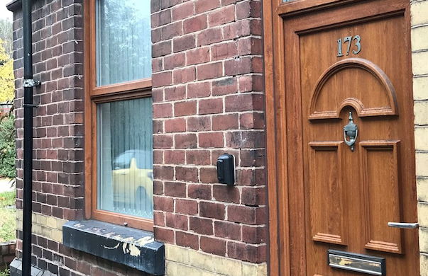 Central Wigan Welcoming Townhouse Sleeps up to 6 - Foto 21