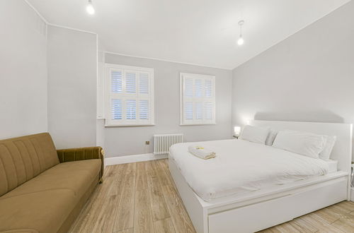 Photo 3 - The Knightsbridge Deluxe apartment