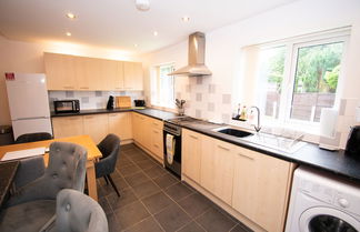 Photo 1 - Ideal Lodgings in Bury - Redvales