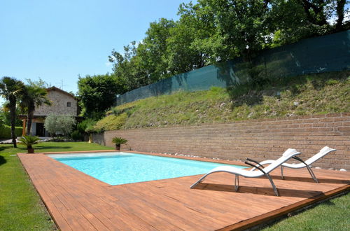 Photo 1 - Rustico Villa Marciaga With Pool