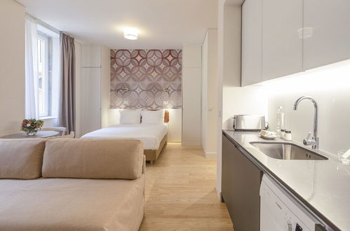 Photo 9 - Lisbon Serviced Apartments Santos