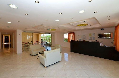 Foto 2 - Golden Rose Suites