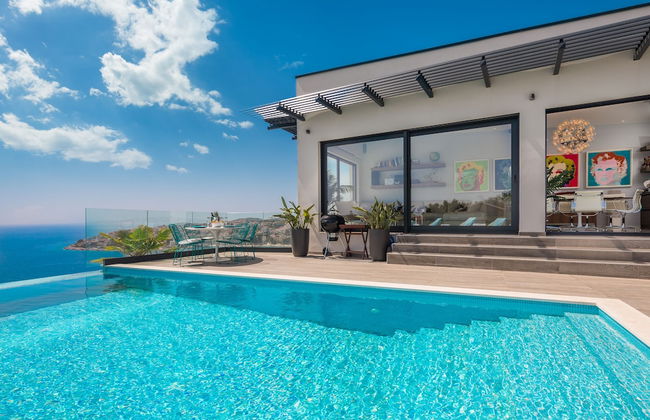 Luxury Villa Riva with Infinity Pool - Foto 31