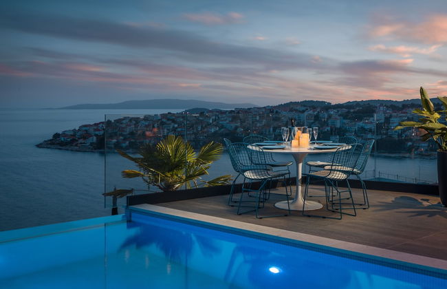 Luxury Villa Riva with Infinity Pool - Foto 35