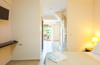 Photo 2 - Pantheon Villas & Suites