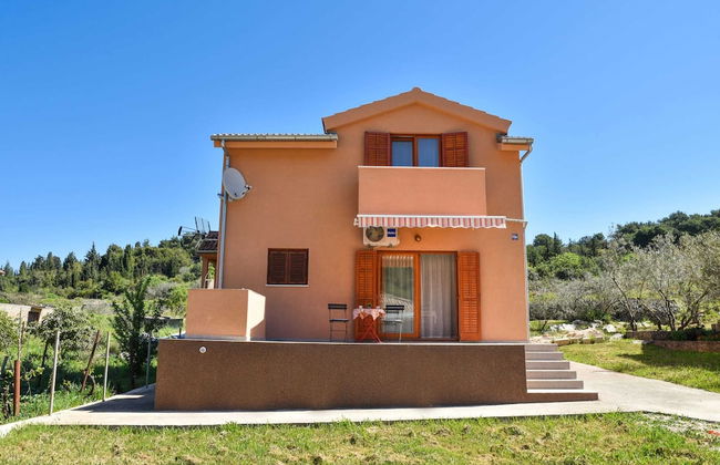 Holiday Home in Veli Iz With Fenced Garden - Foto 1