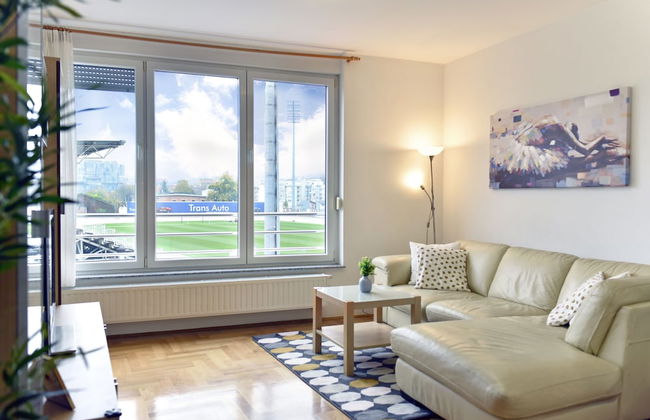 Apartment Stadium - Photo 1