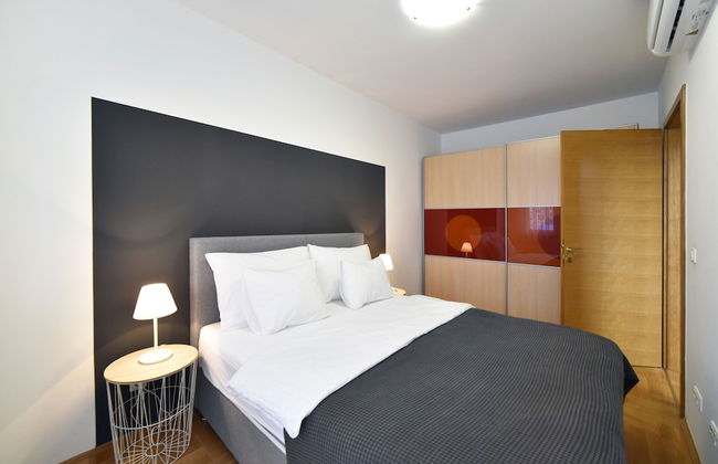 Apartment Stadium - Photo 6