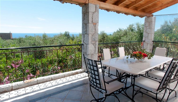 Photo 1 - Spacious Villa Stunning Seaview - Perfect Location