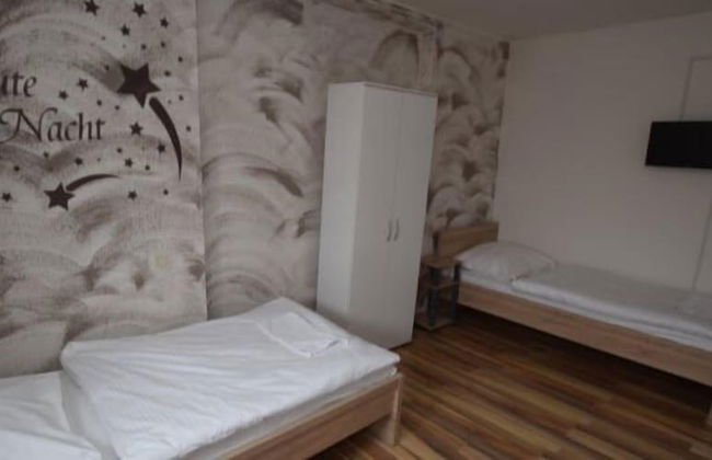 AB Apartment 134 - Photo 3