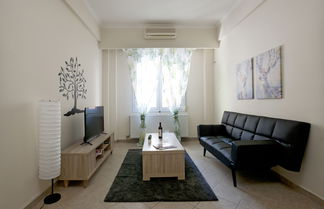 Photo 1 - Comfortable Apartment At The Foot of The Odeon of Herodes Atticus