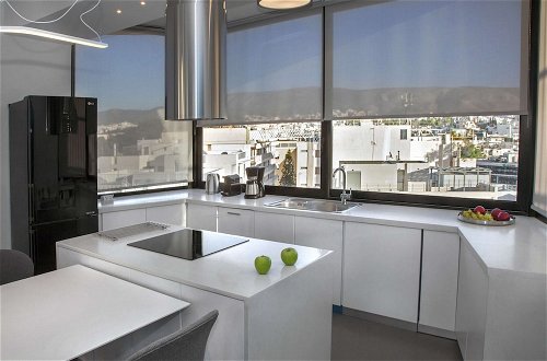 Photo 13 - Luxury Penthouse touching the Acropolis by GHH