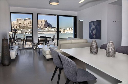 Photo 17 - Luxury Penthouse touching the Acropolis by GHH