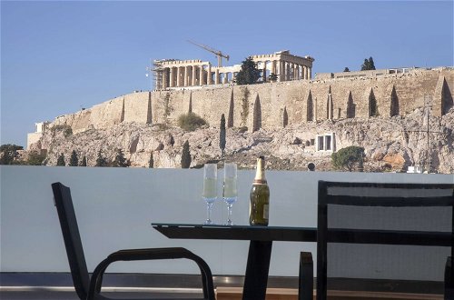Photo 36 - Luxury Penthouse touching the Acropolis by GHH