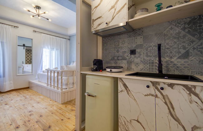 Bastion Medieval Deluxe Apartments - Photo 9
