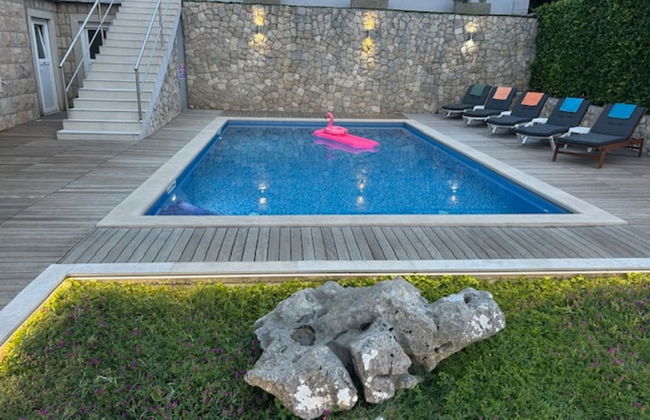 Villa Oasis Cypress - Photo 33