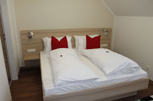 Photo 3 - Prime 20 Serviced Apartments