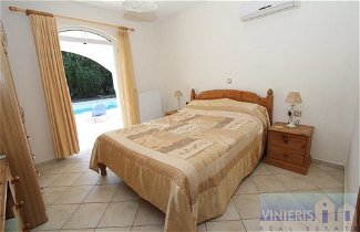 Foto 2 - Spacious 5 Bed Villa With Pool in Kefalonia