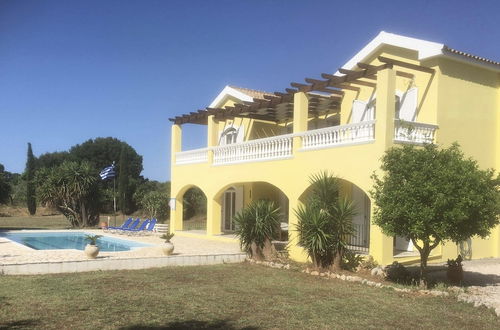 Photo 33 - Spacious 5 Bed Villa With Pool in Kefalonia