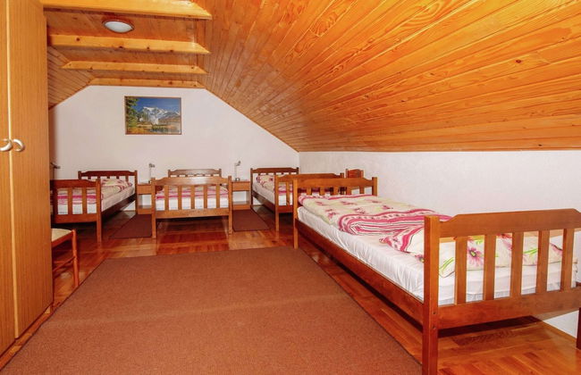 Cottage in Lovinac Near Paklenica Park - Foto 2