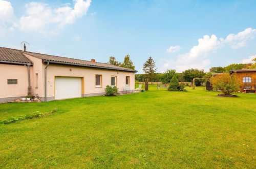 Photo 20 - Idyllic Bungalow with Garden in Pepelow near Seabeach