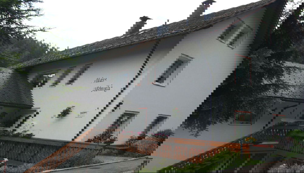 Primary image