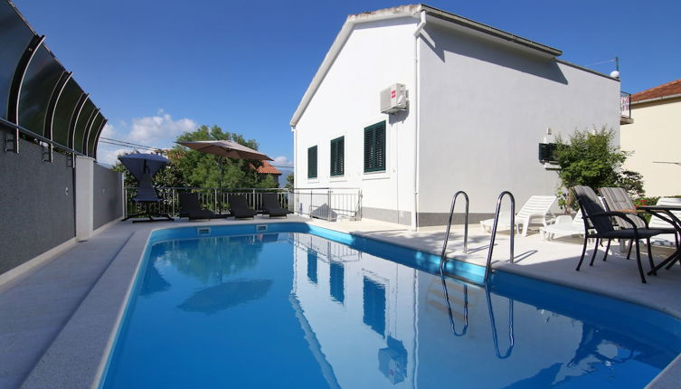 Photo 1 - Luxury house with pool near the sea