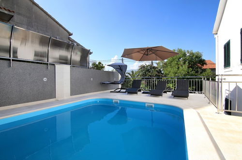 Photo 48 - Luxury house with pool near the sea