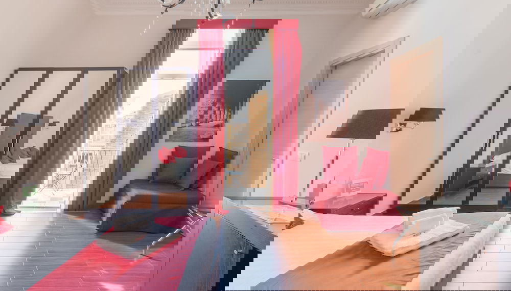 Primary image