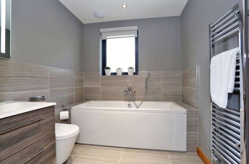 Photo 23 - Fabulous 3 bed Home in Royal Deeside, Aberdeen