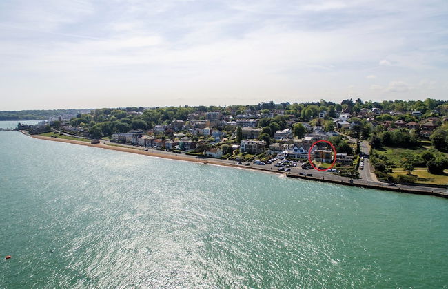 Seafront Quay West Apartments - Foto 1